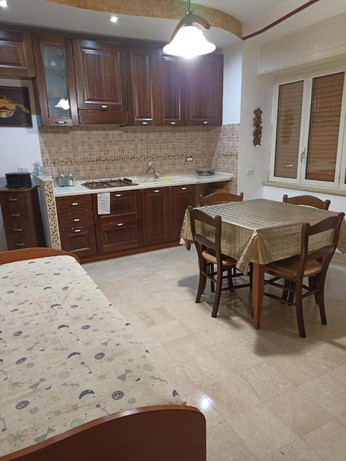 Pozzuoli-Licola Mare Apartment Luaran gambar